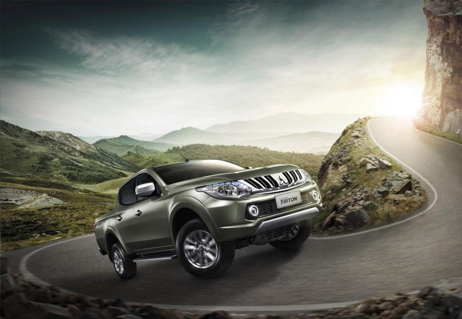  Mitsubishi Triton Double Cab 2015 года  (TH) (фото 3 из 29)